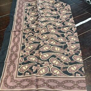 women’s scarf
